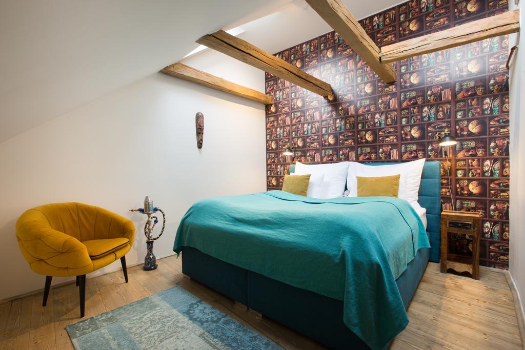 Bohemian Chic 2 Bedroom 2 Bathroom Loft With Hanging Chair Прага Екстериор снимка